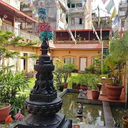 Aarya Chaitya Inn Kathmandu Buitenkant foto